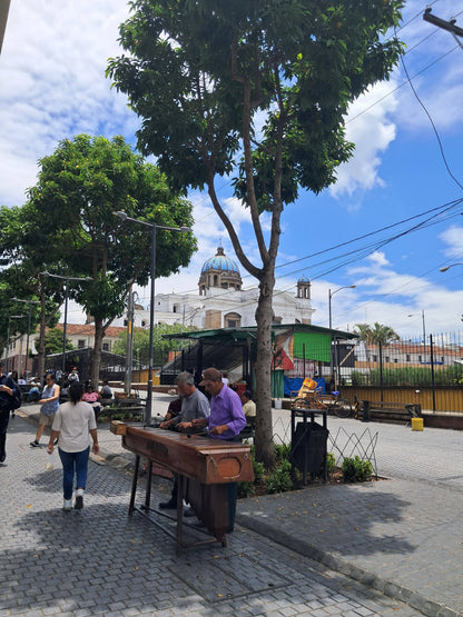 Guatemala City on foot