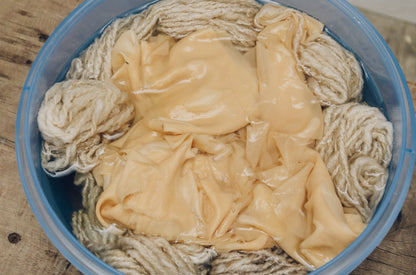 Natural dyes from start to finish