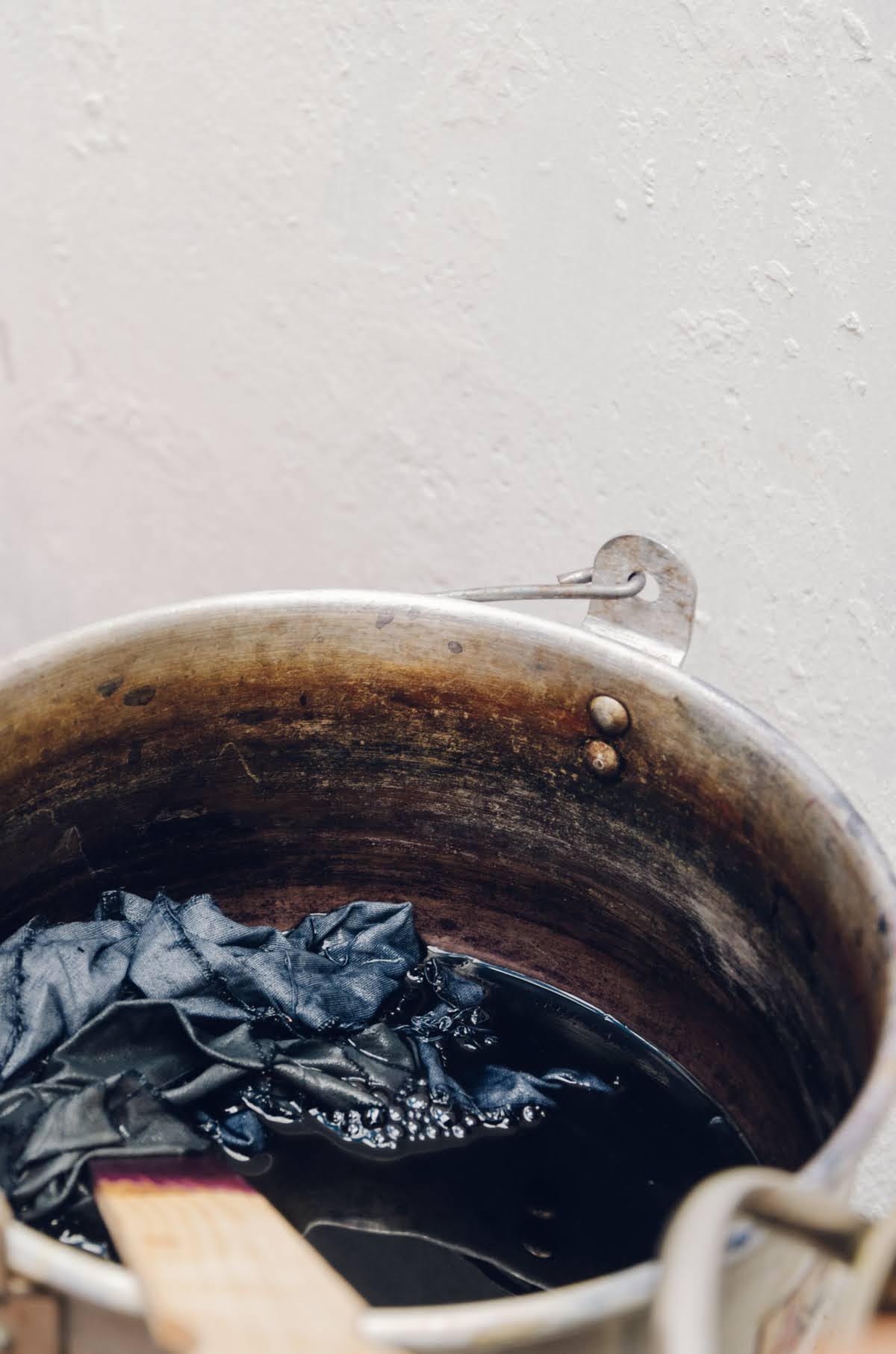 Natural dyes from start to finish